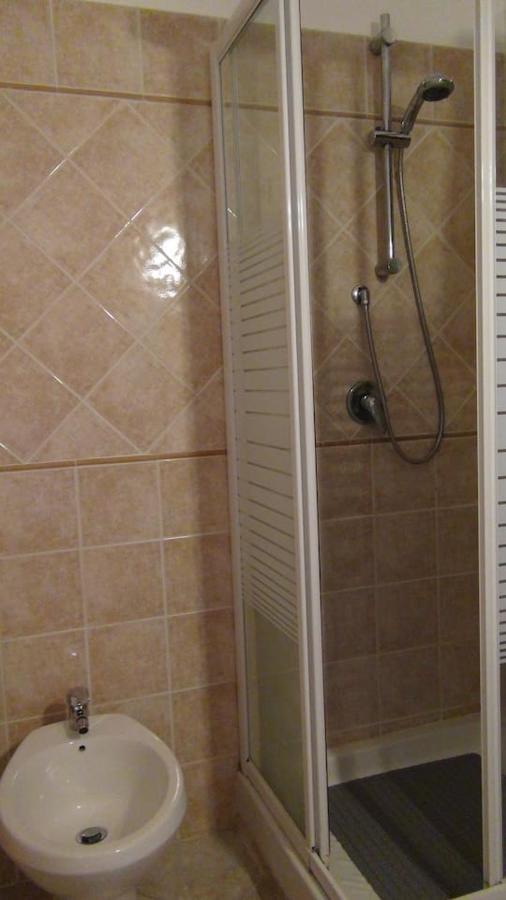 Relax Sul Lago Apartment Genzano di Roma Bagian luar foto