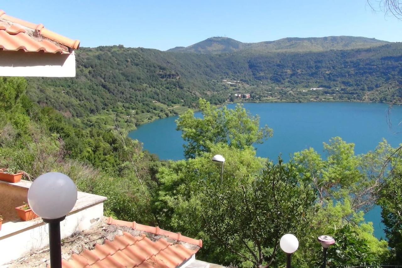 Relax Sul Lago Apartment Genzano di Roma Bagian luar foto